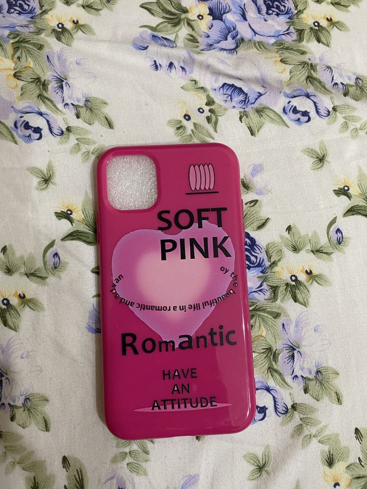 Чехлы на iphone 11