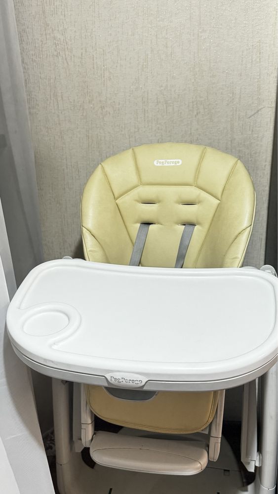 Стульчик для кормления PEG-PEREGO (ПЕГ-ПЕРЕГО)
