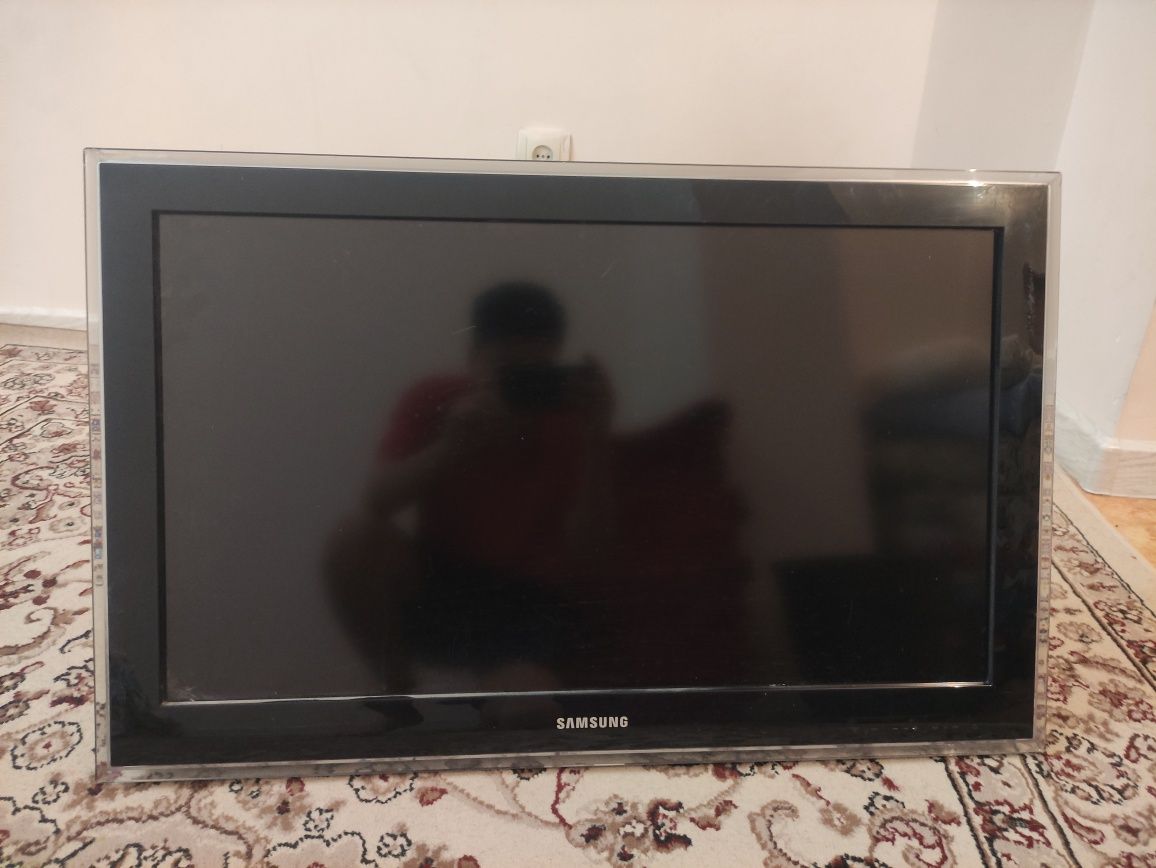 Телевизор Samsung