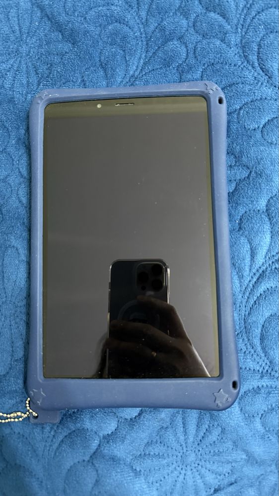 Продаю планшет samsung galaxy tab A