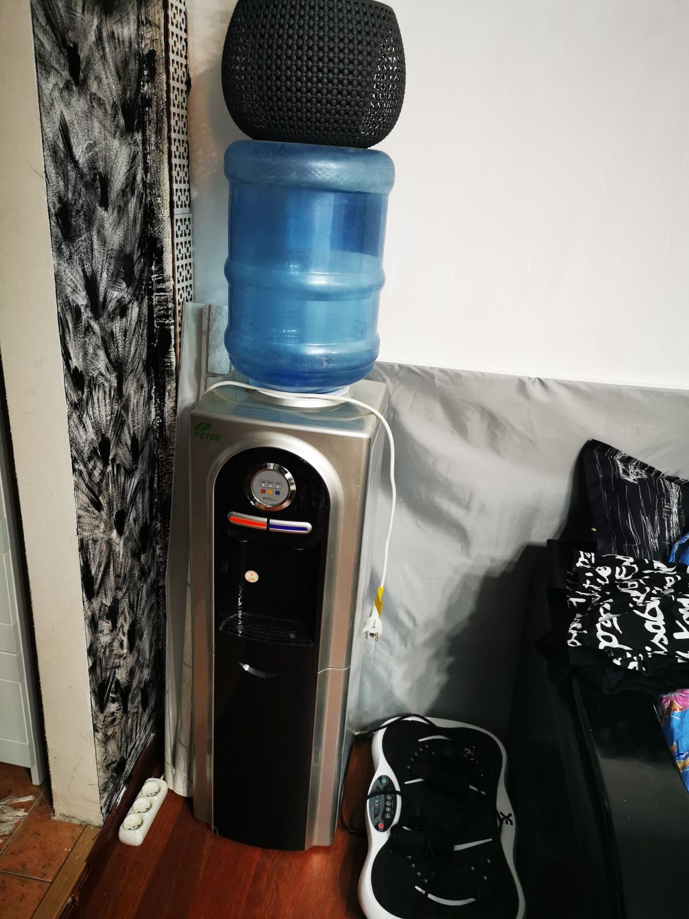 Диспенсер для воды