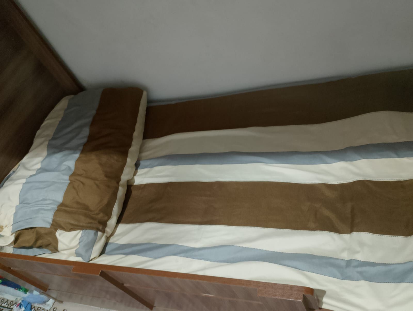 Продается двухъярусная кровать