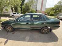 Машина mitsubishi carisma