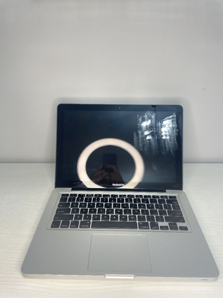 МакБук(makbook) про 13" мид 2010