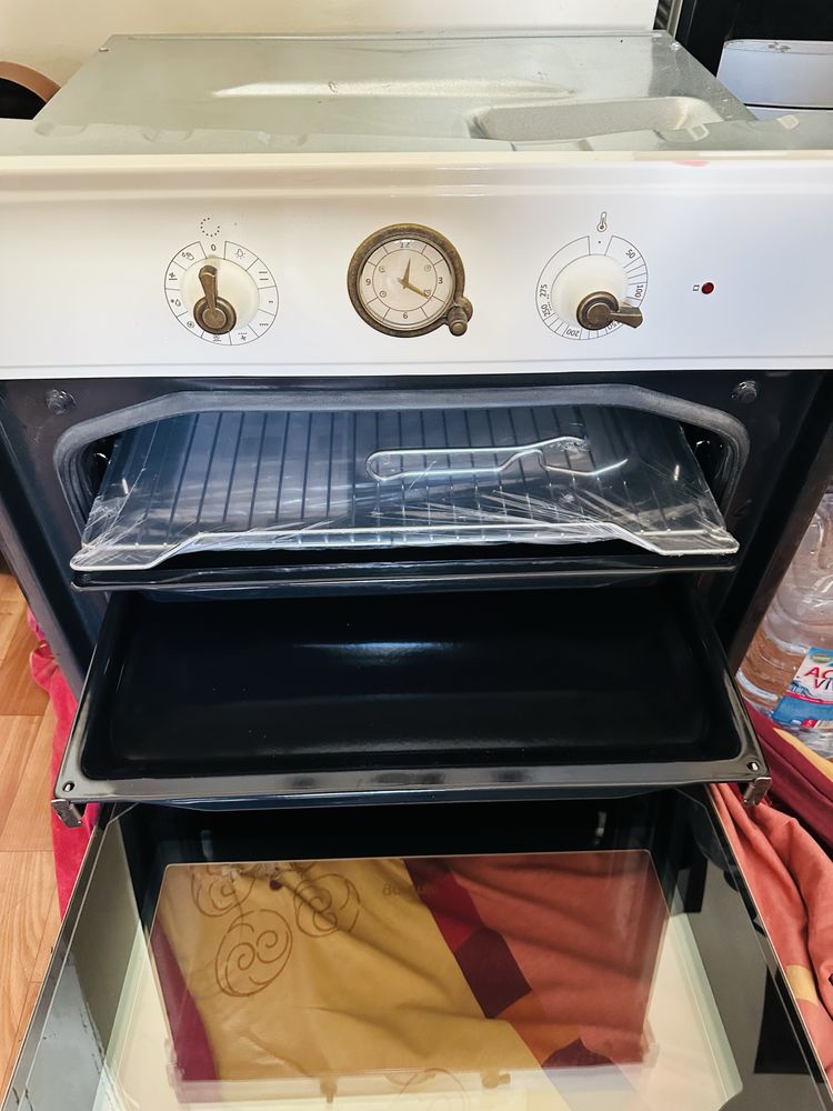 Духовой шкаф Встраиваемая духовка GORENJE BOS67372CLI