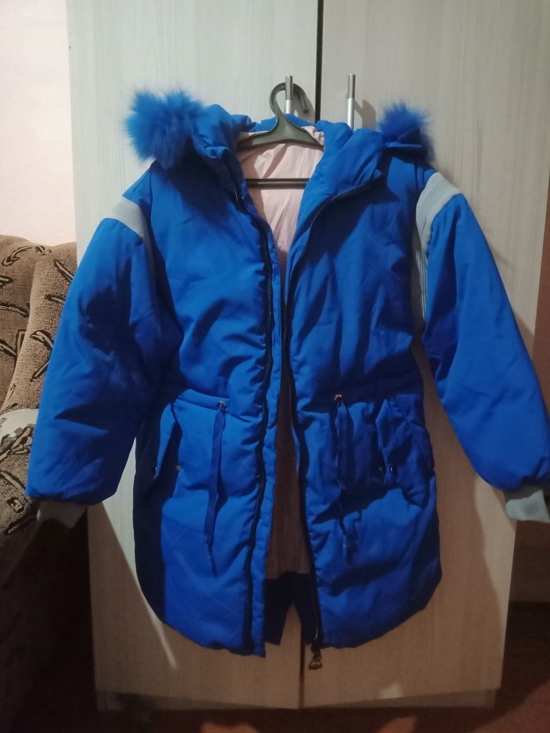 Продам куртку зимнюю