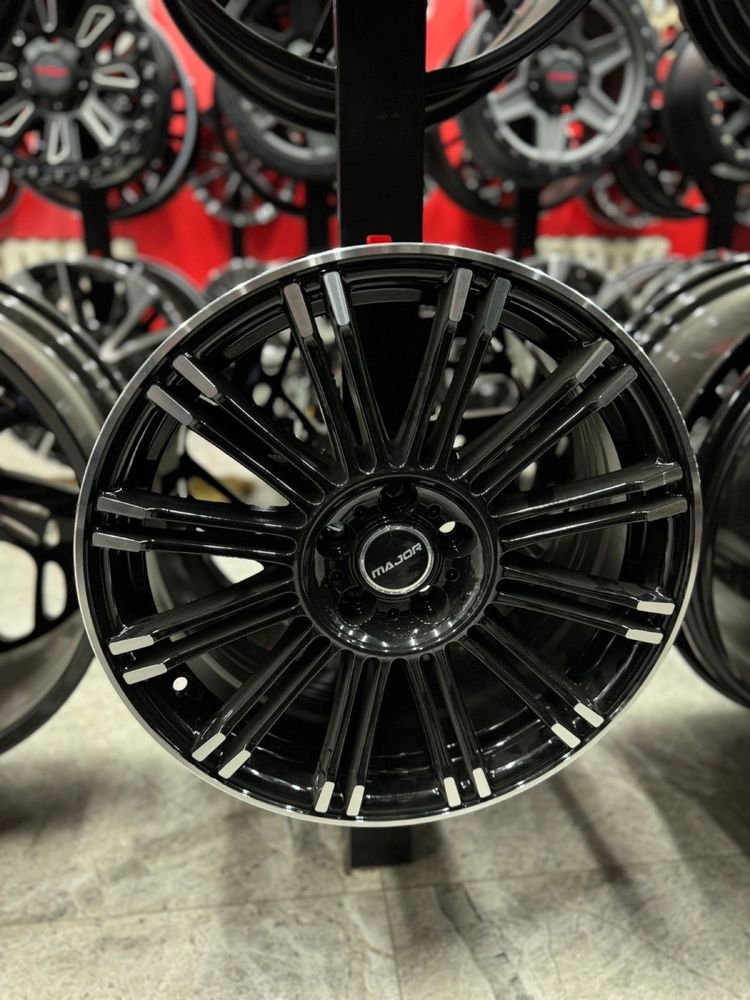 Продается комплекты диск R17 5x100