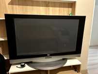 42" LG Телевизор 42PC3RV