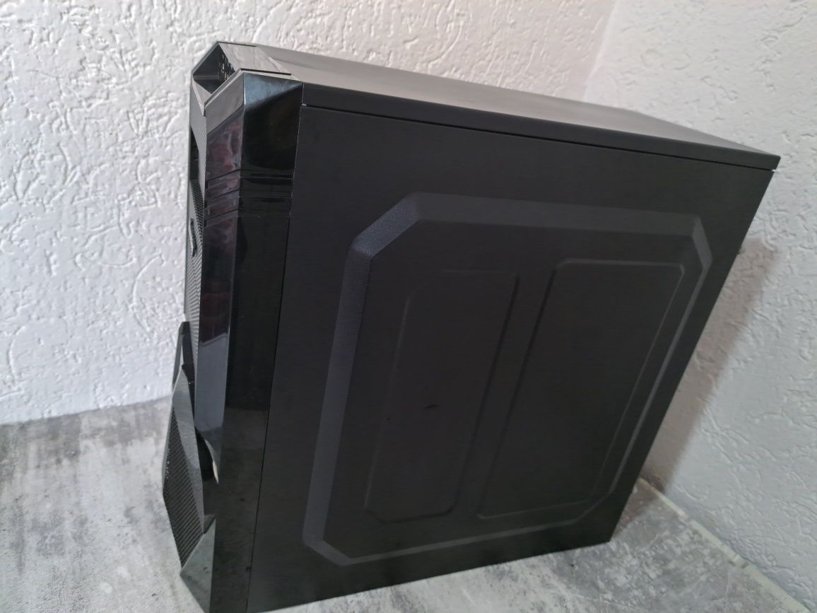 Продам мощный офисный системный блок (i7)