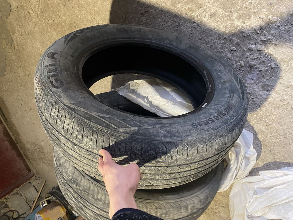 Летние шины в среднем состоянии R18