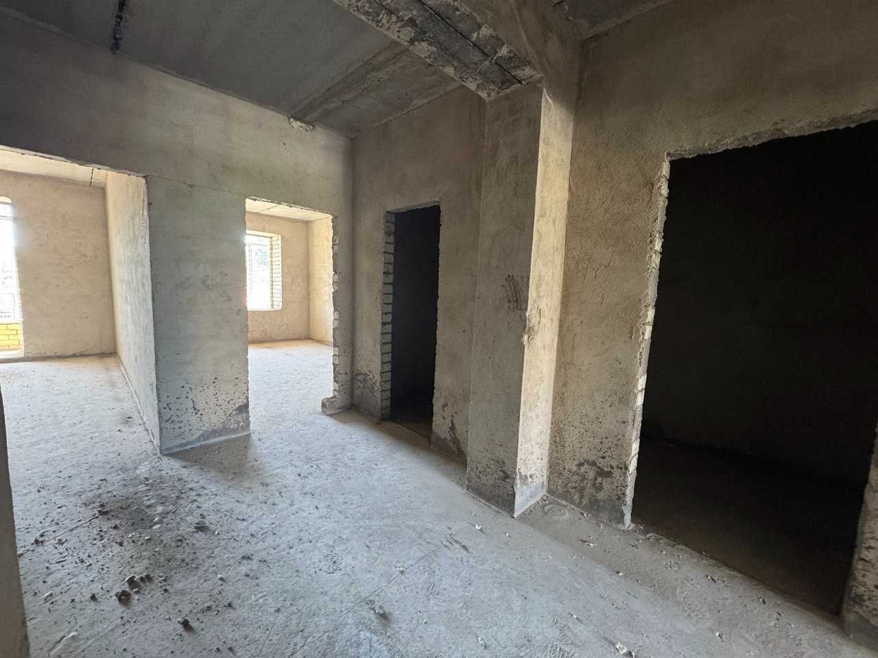 Продается 2 комн.кв. р-н Хлебзавод рядом маг. Джентльмен
