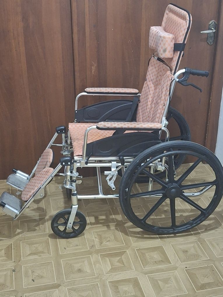 Инвалидная коляска