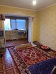Продам квартиру не угловая