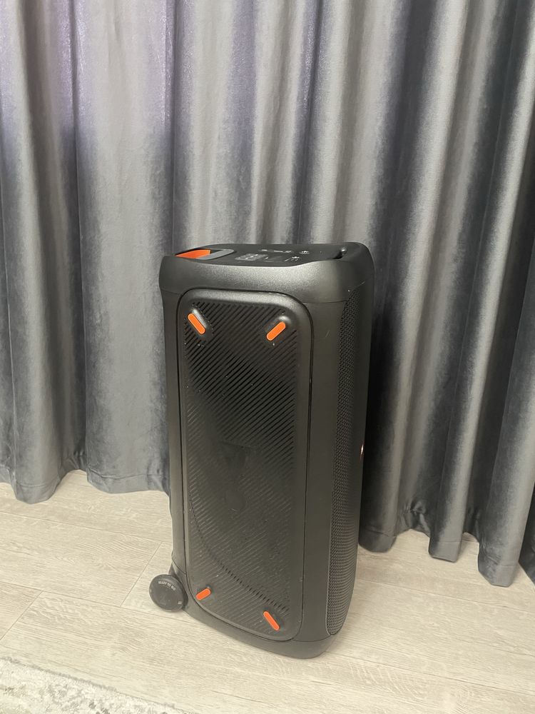 Портативная колонка JBL 310