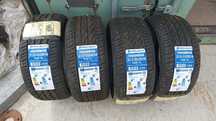 215/35 R18 летняя новый комплект шин Delmax