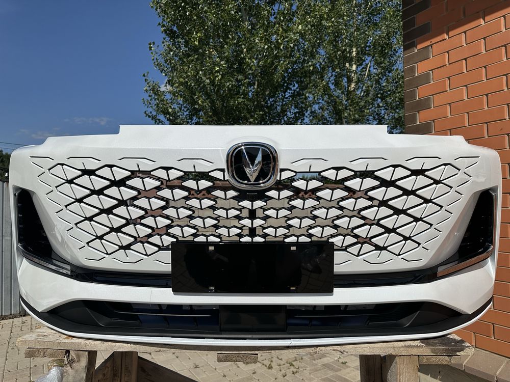 Бампер передний на Changan CS55 plus