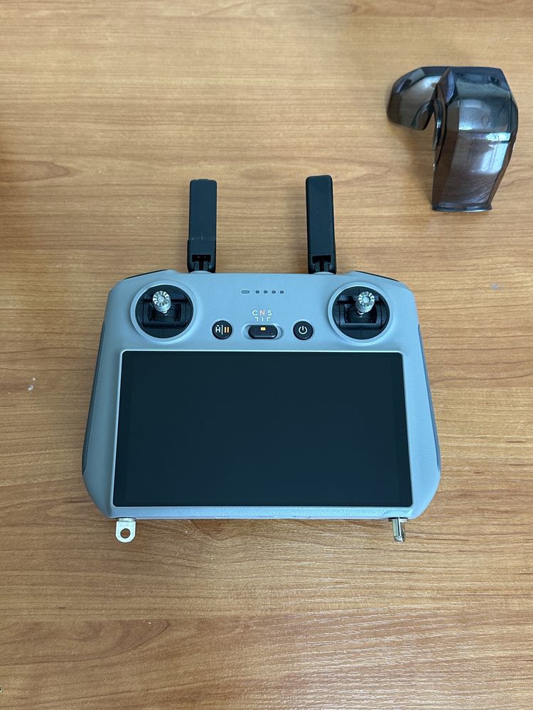 Дрон DJI AIR 3.                                                      .