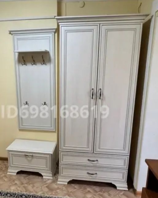 Продам новый зимний комбинезон р.50-52 рост 170-176  Россия