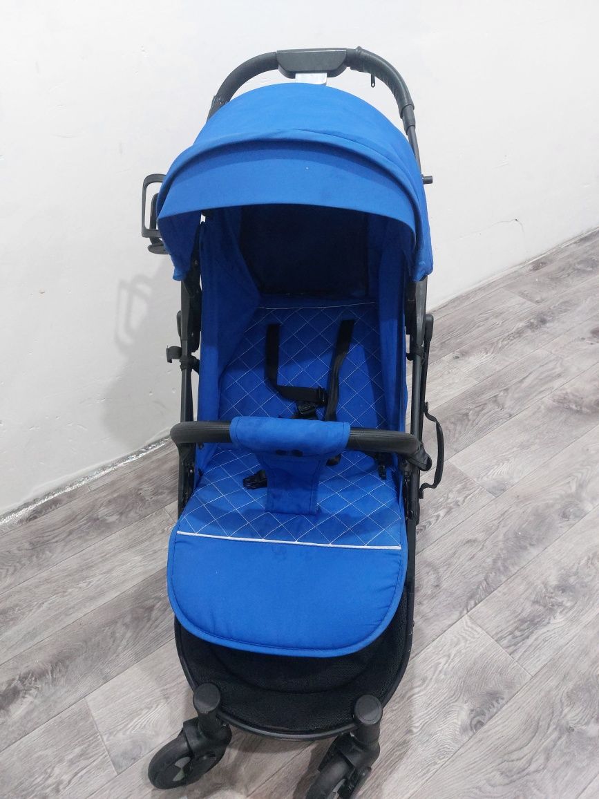 Продам детскую коляску