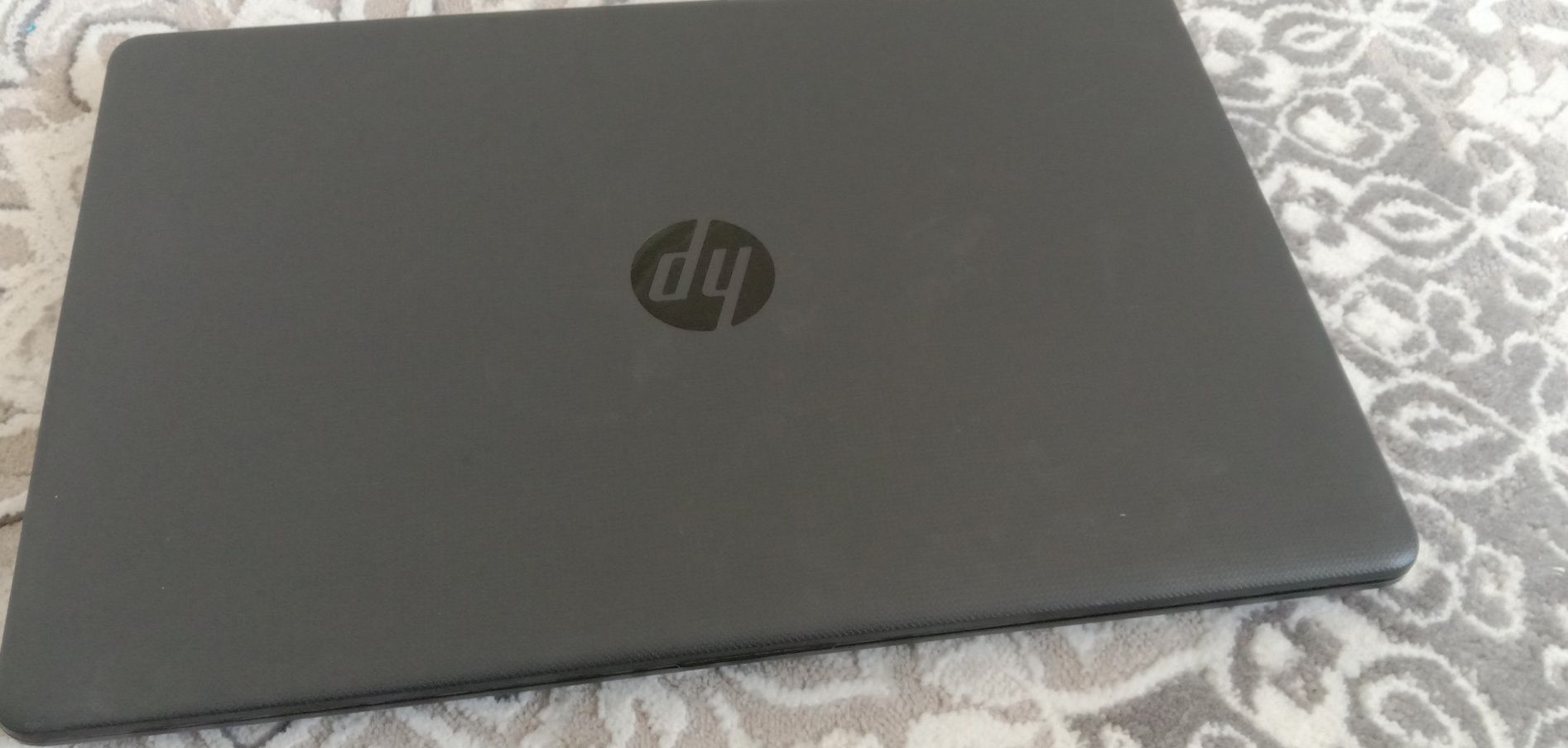 Продам ноутбук HP в отличном состоянии
