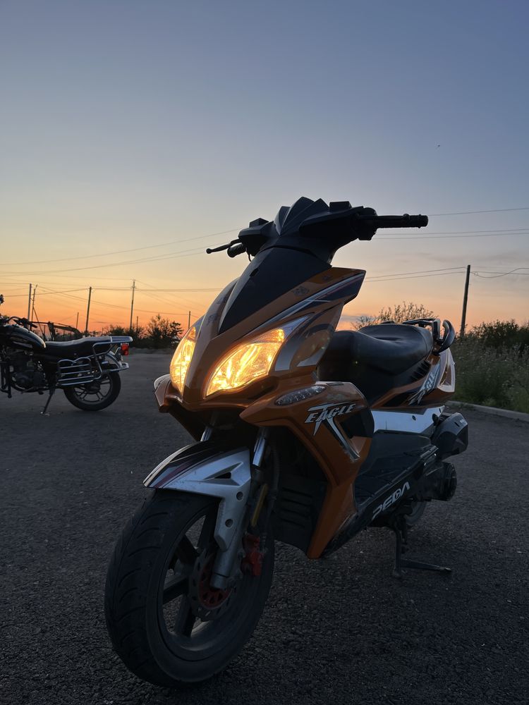 Продам мопед PEDA 125кубов