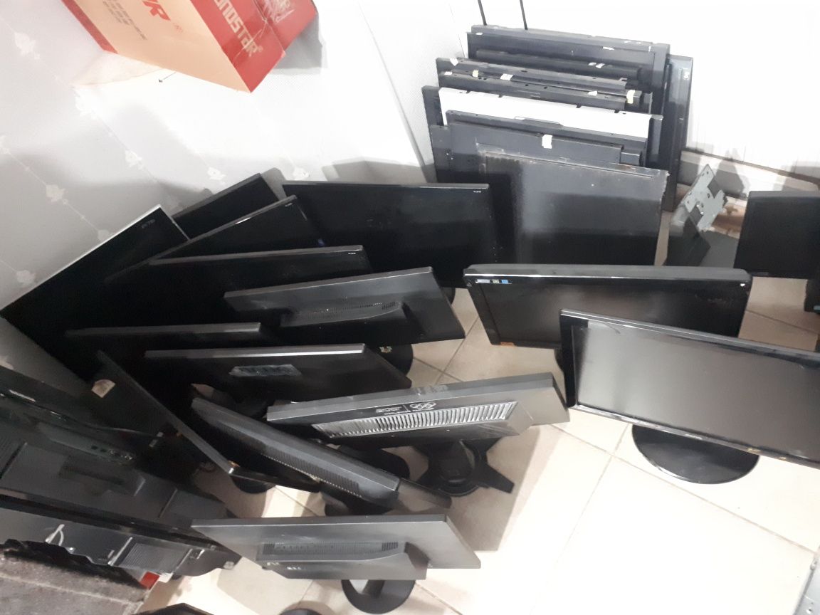 Монитор 19, 20" для видеонаблюдения