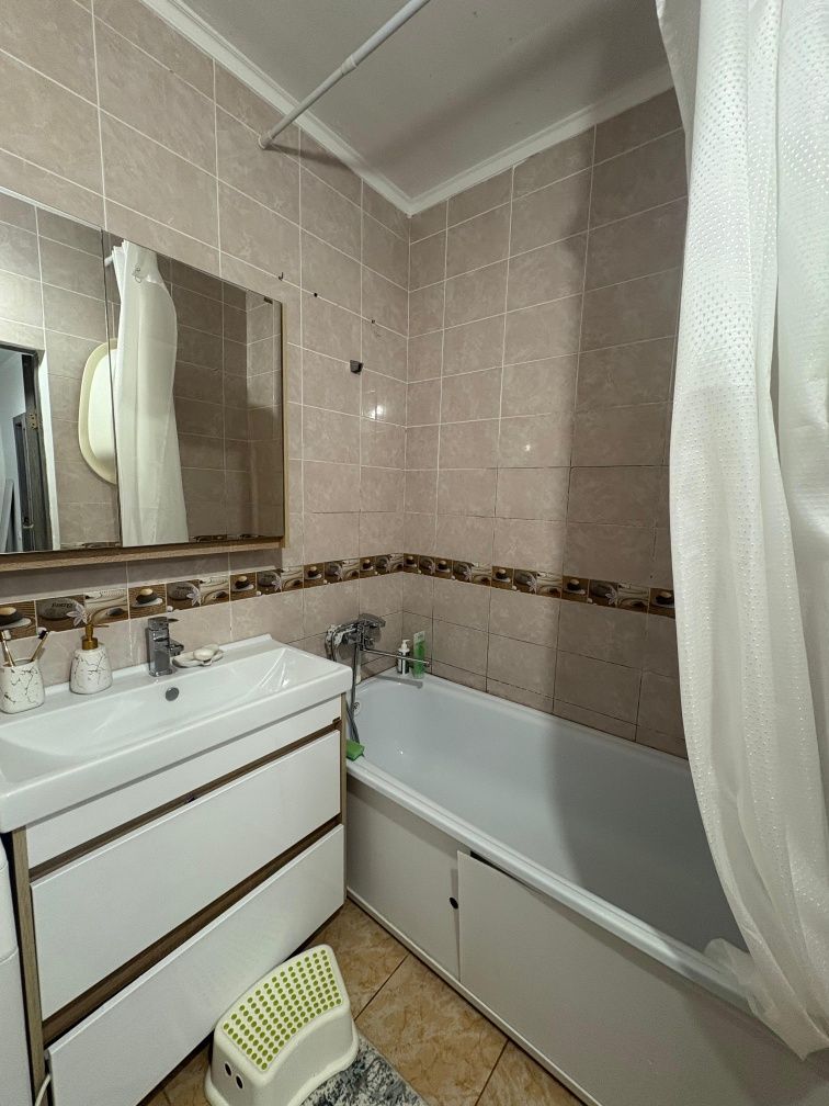 Продам 2 х комнатную квартиру
