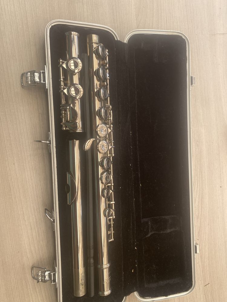 Продам флейту Palmer s9525