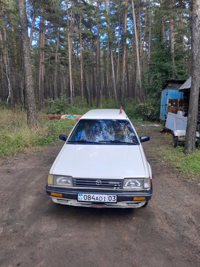 Мазда 323 продам