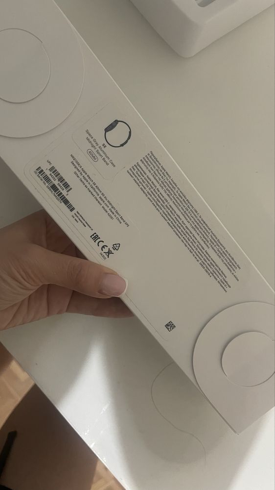 Продам Apple watch se 40мм