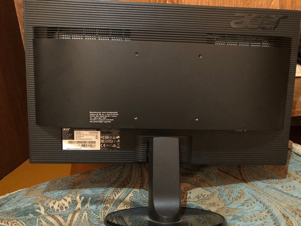 продам срочно Монитор Acer