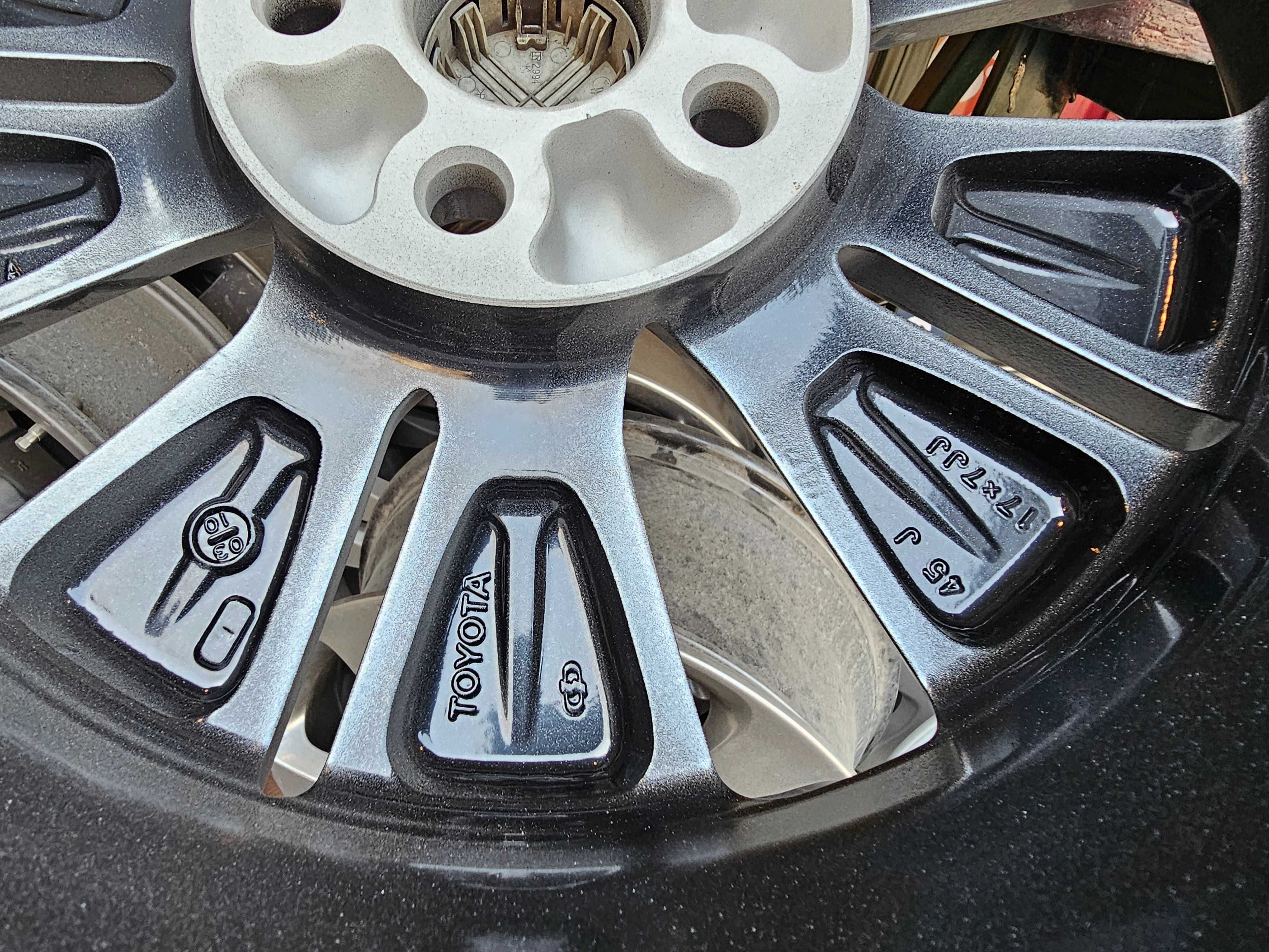 R17 Оригинальные диски TOYOTA