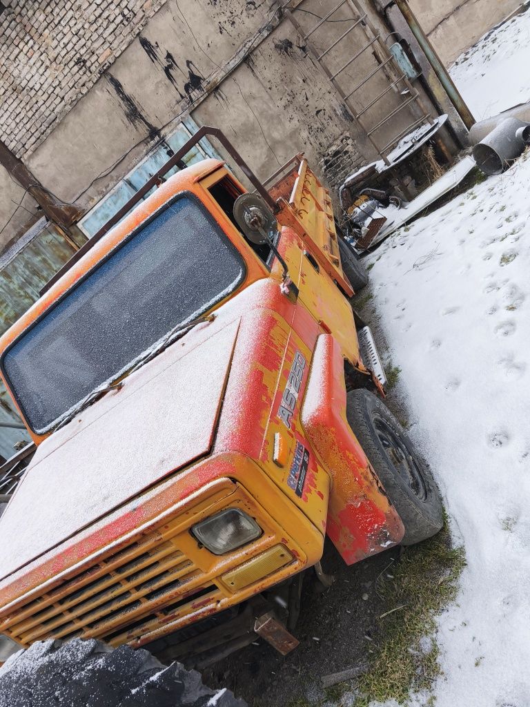 Продам крайслер фарго