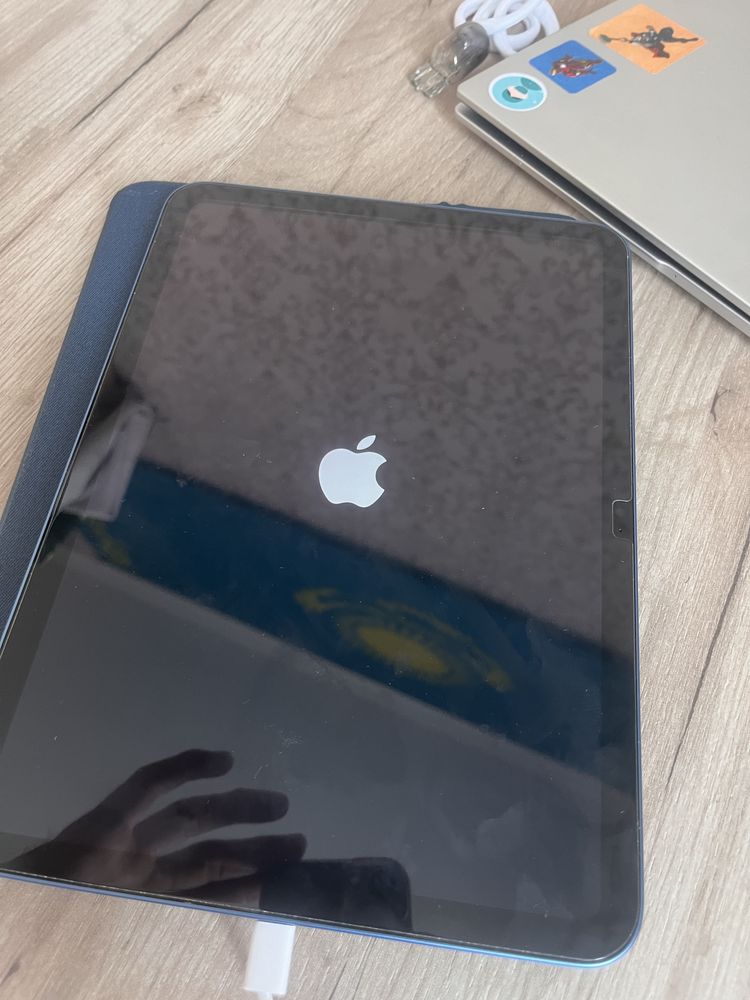 iPad 10 поколение