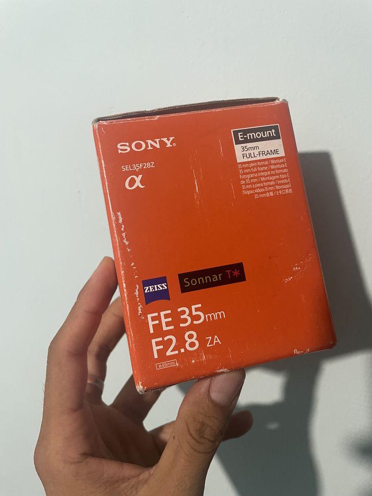 Zeiss Объектив fe 35mm f2.8