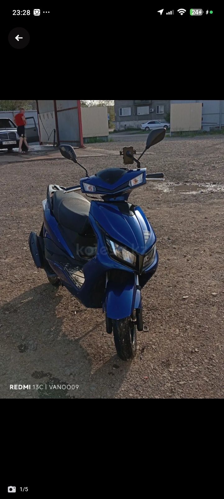 Скутер срочно продам.