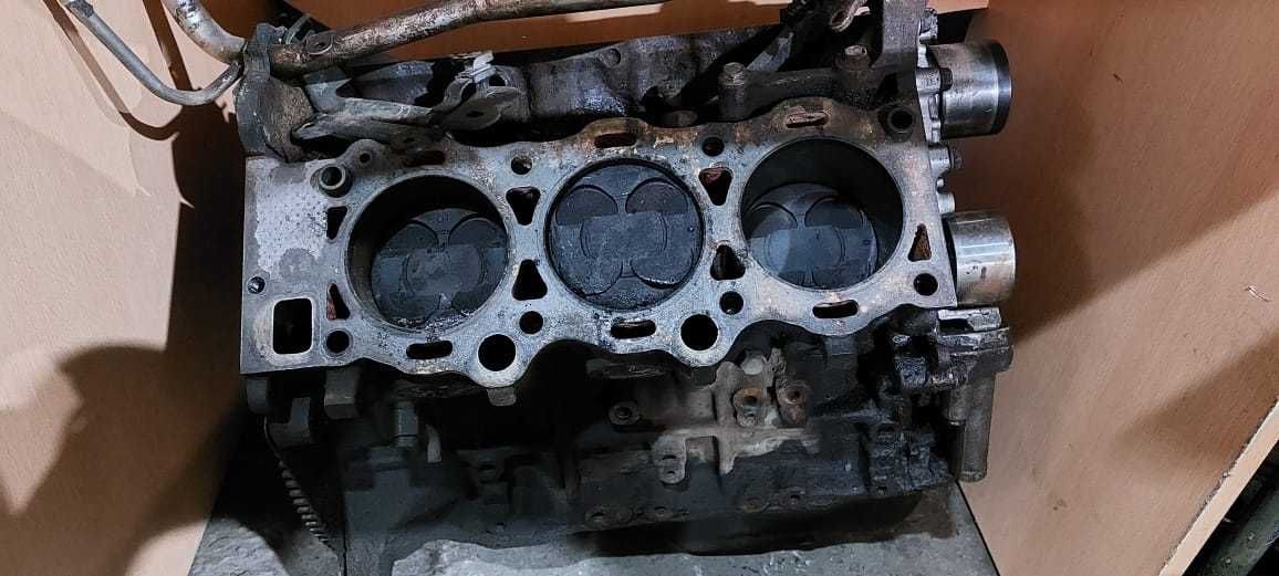 Блок цилиндров BDV Audi A6 C5 2.4 в сборе бек у