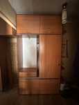 Продам шкаф стенку в прихожую/спальню