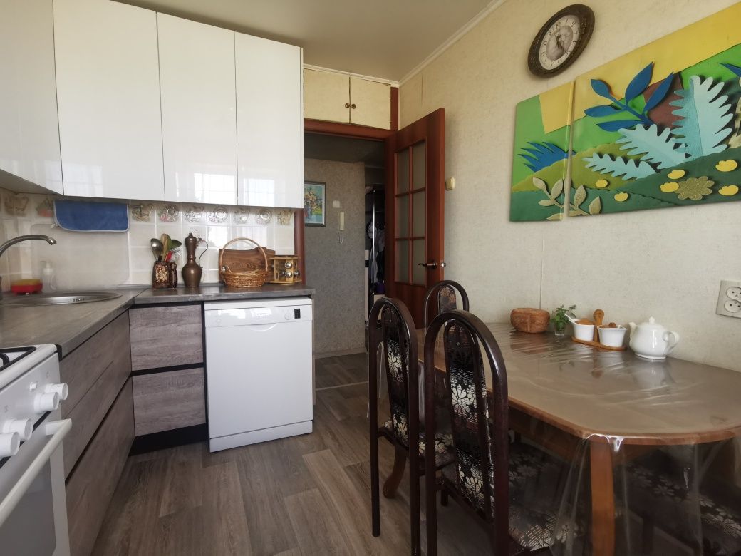 Продам 3-х комнатную квартиру