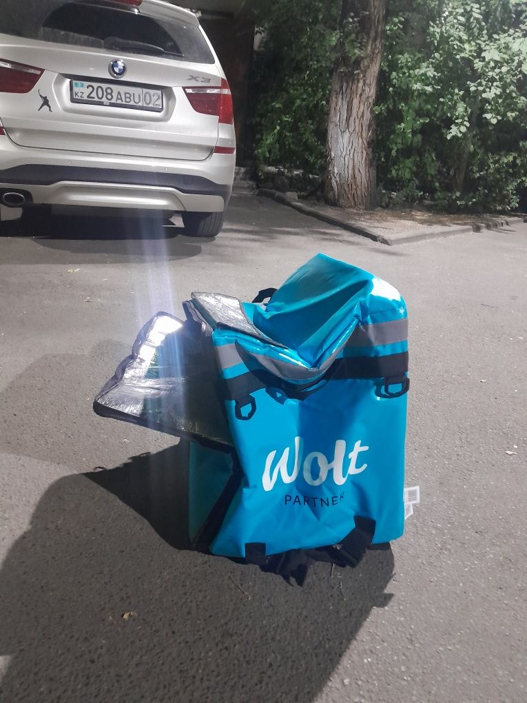 Термосумка wolt для курьера