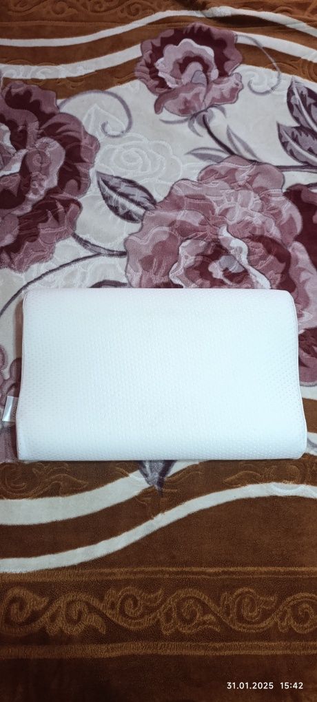 Ортопедическая подушка с эффектом памяти MemorySleep мемори