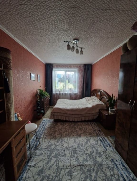 Продам 3х комнатную на 7ом районе