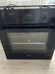 Продам духовку zanussi