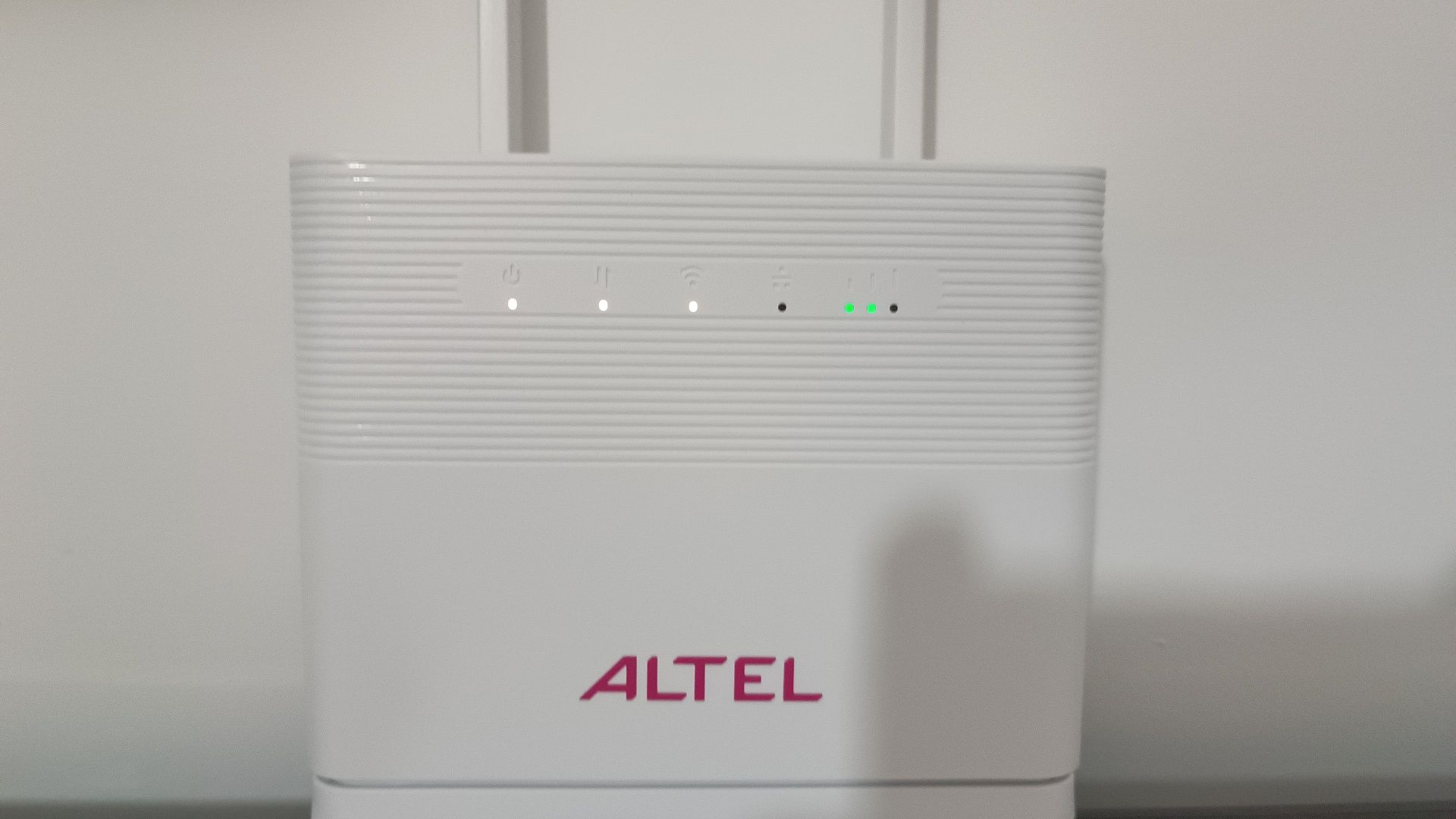 Роутер 4G домашний интернет. Новый!!