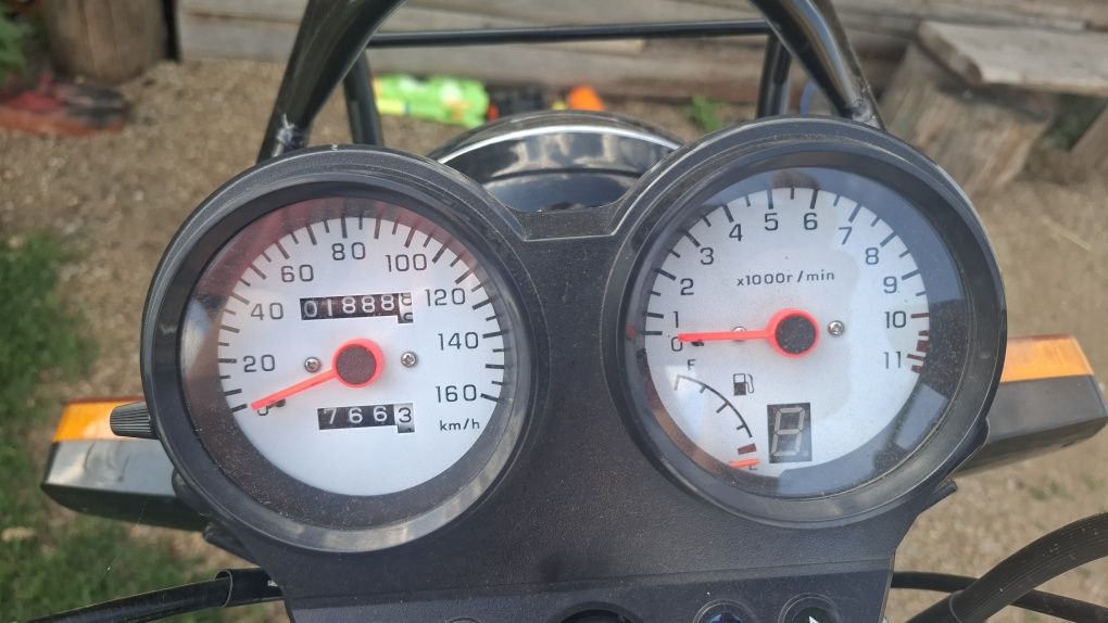 Продам мотоцикл 200 куб