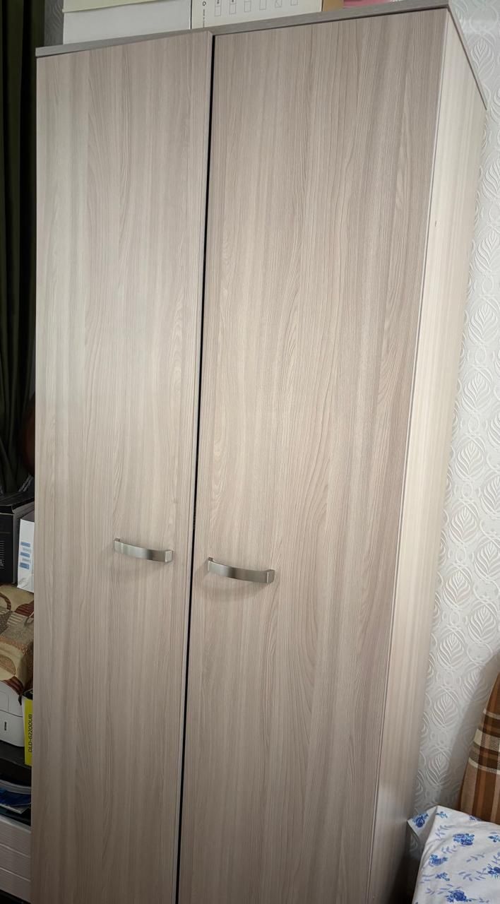 Продается шкаф в хорошем состоянии
