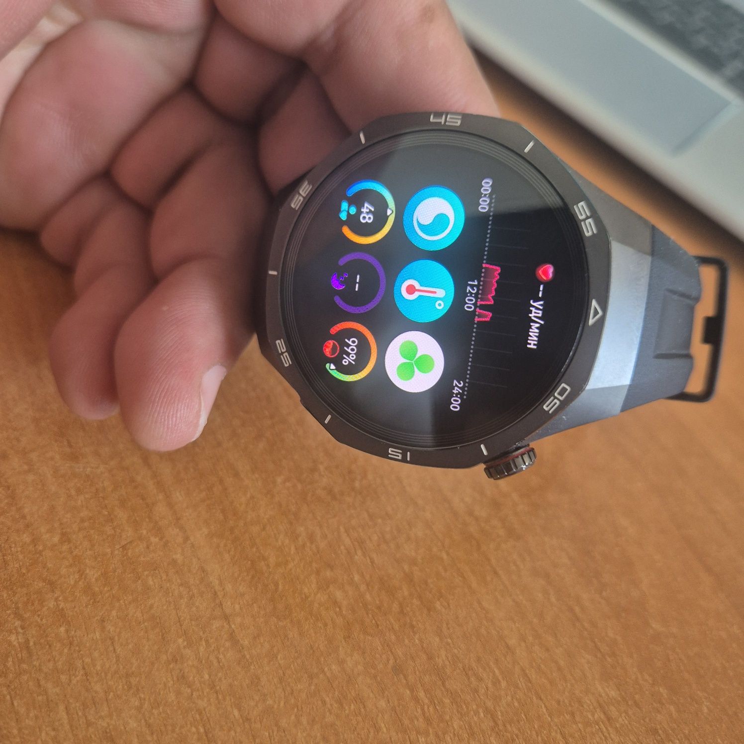 Часы Huawei GT5 PRO