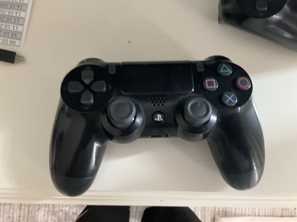 Sony PlayStation 4