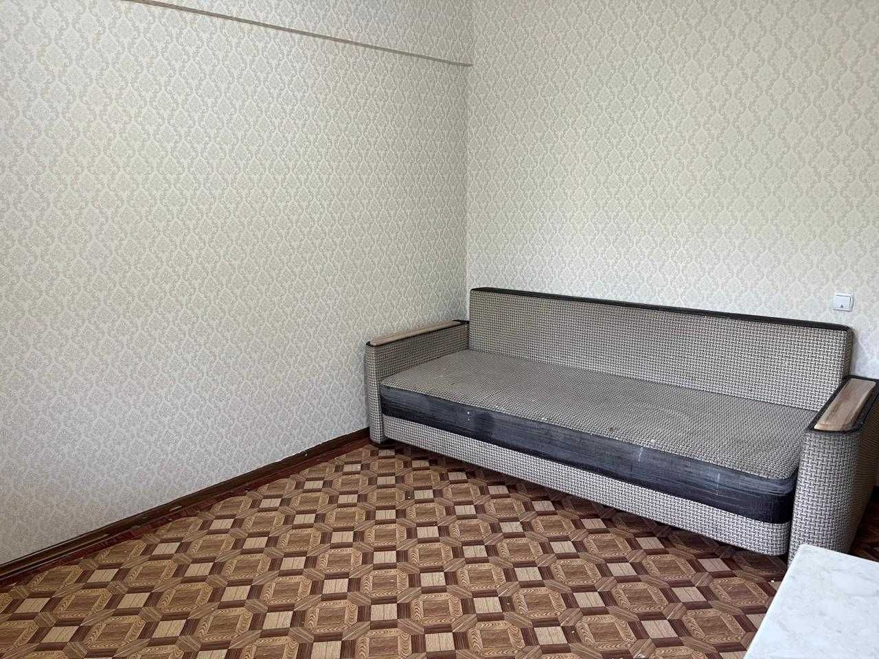 2-комнатная квартира · 42 м² · 5/5 этаж, мкр Айнабулак-3, 156