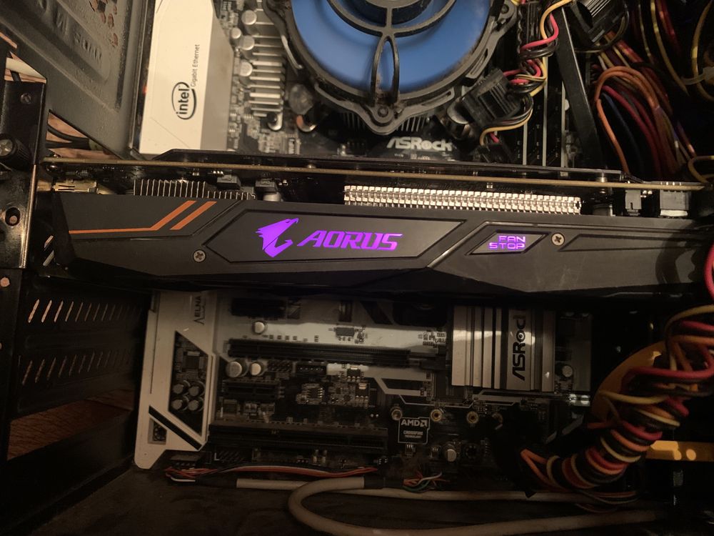 Мощная игровая видеокарта GeForce GTX1060 6 Gb GDDR5